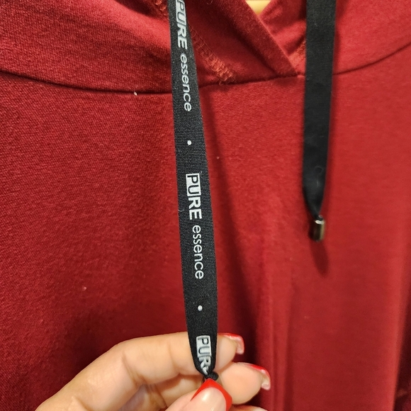 PURE Esscense Women's Burgundy Hooded Relaxed Fit sweater Fits L - Picture 7 of 13